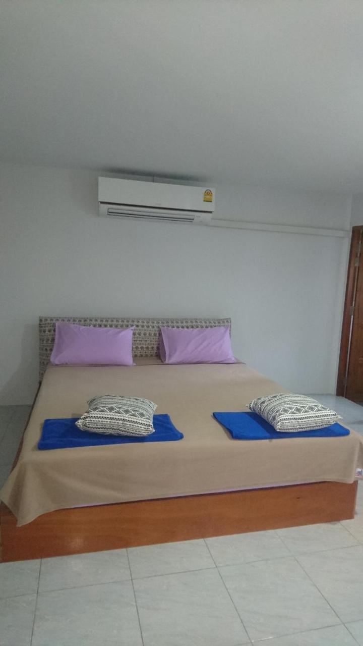 Easy Rooms And Minimart Ko Lanta Esterno foto