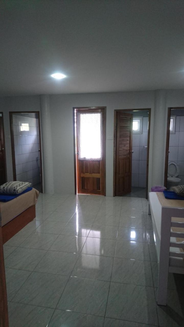 Easy Rooms And Minimart Ko Lanta Esterno foto