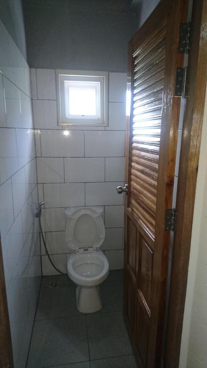 Easy Rooms And Minimart Ko Lanta Esterno foto
