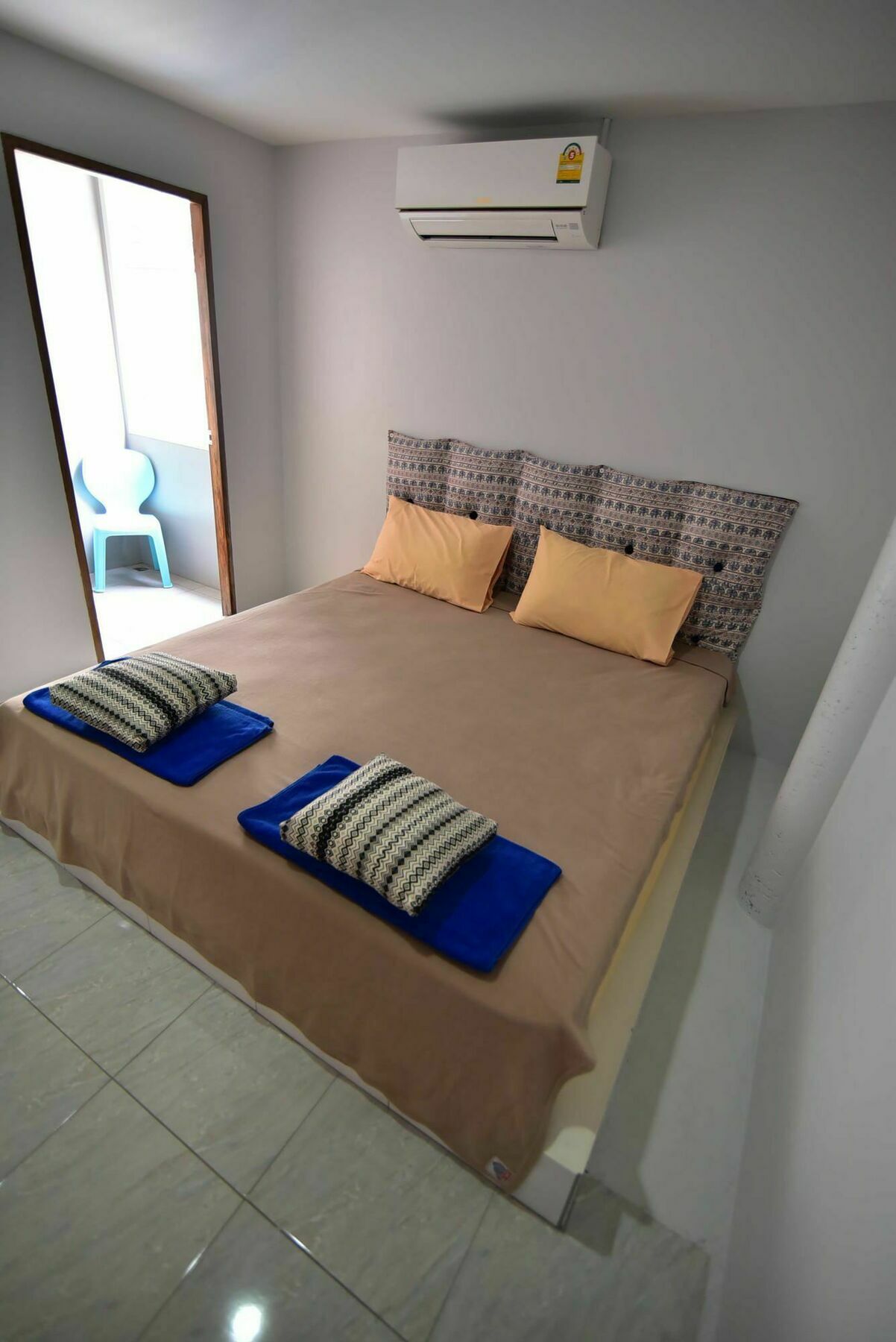 Easy Rooms And Minimart Ko Lanta Esterno foto