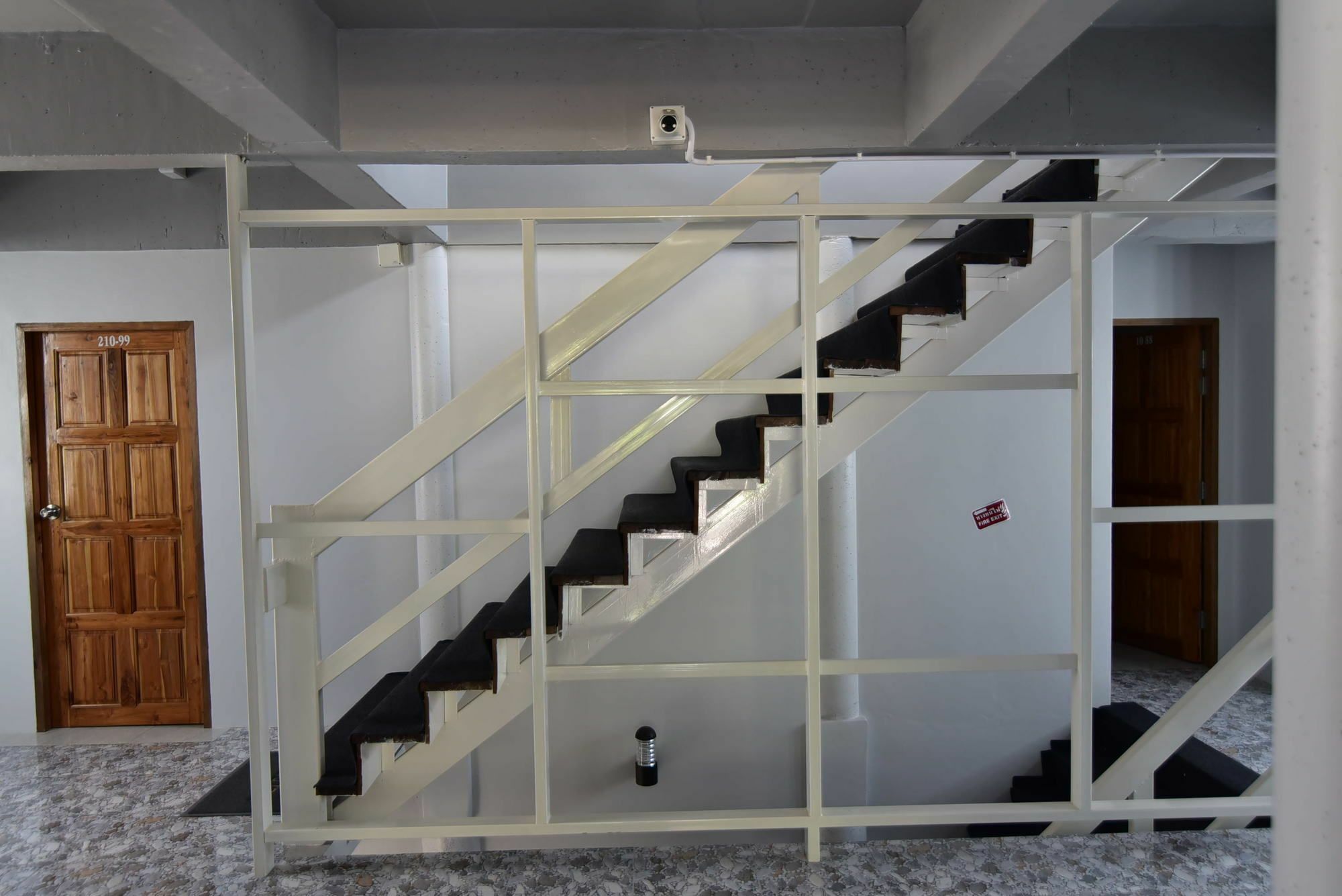 Easy Rooms And Minimart Ko Lanta Esterno foto