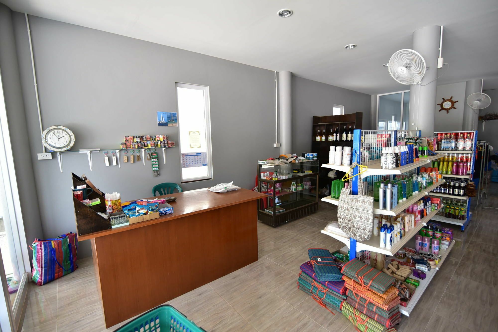 Easy Rooms And Minimart Ko Lanta Esterno foto