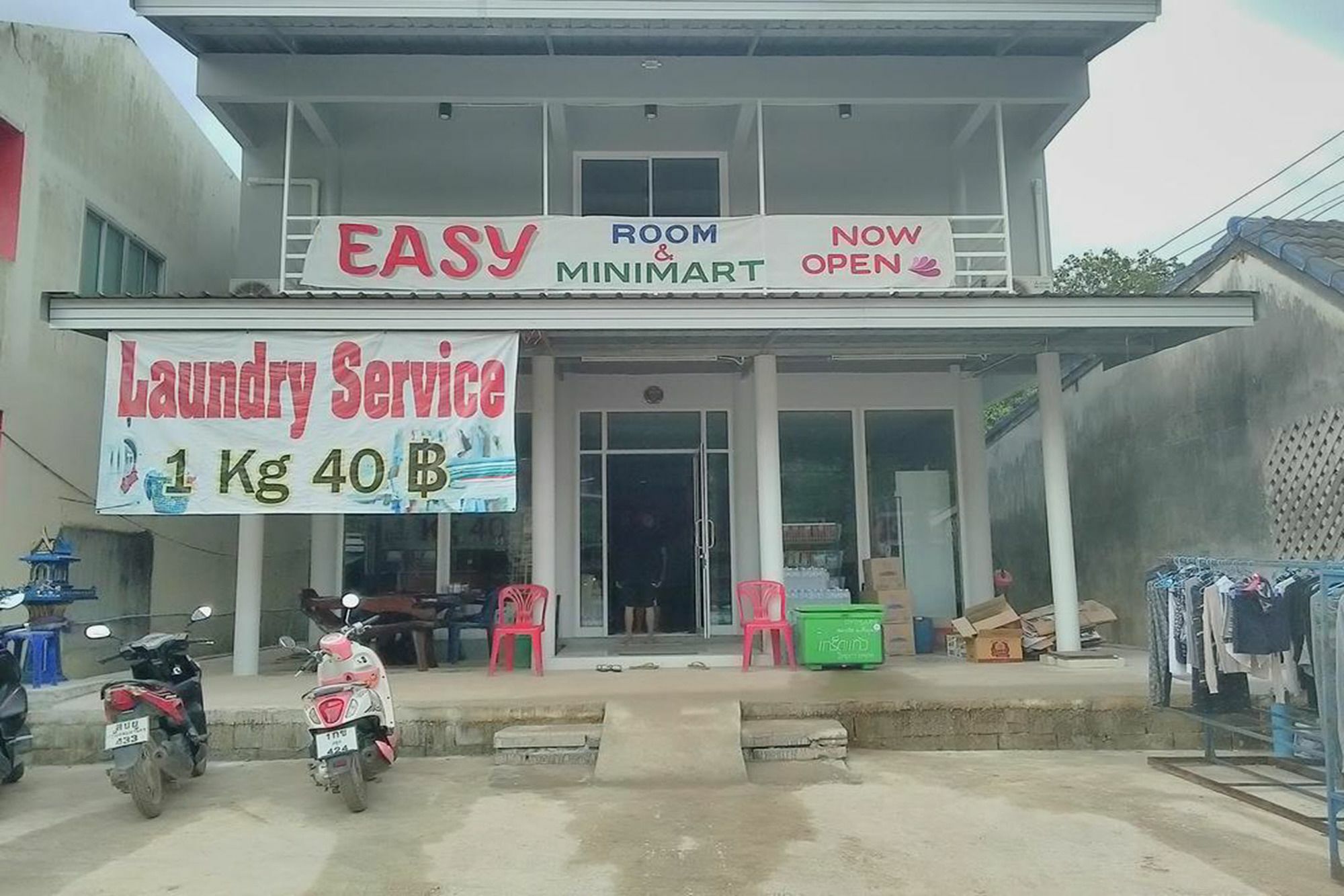 Easy Rooms And Minimart Ko Lanta Esterno foto